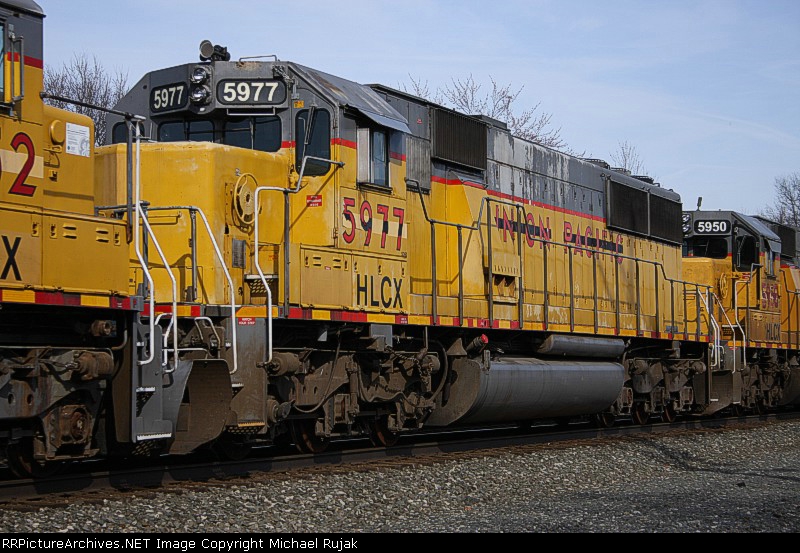 HLCX 5977